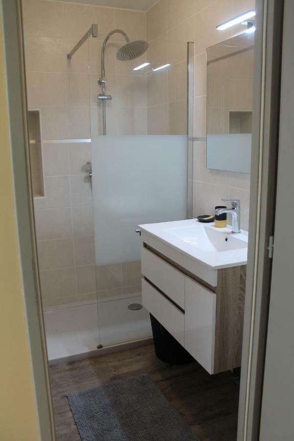 Gites Clodeguy No 2 Saint-Sylvestre-sur-Lot Esterno foto